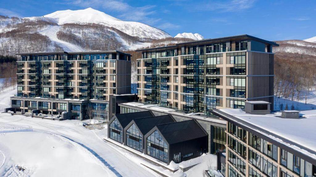 Khách sạn Park Hyatt sang trọng trong khu trượt tuyết Hanazono