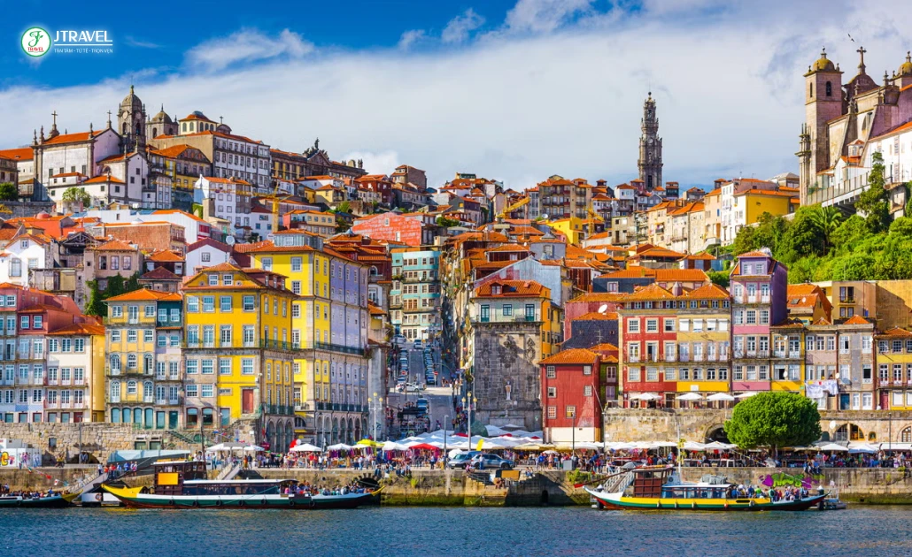 Chọn thời điểm du lịch Lisbon theo nhu cầu chụp ảnh, biển hay lễ hội