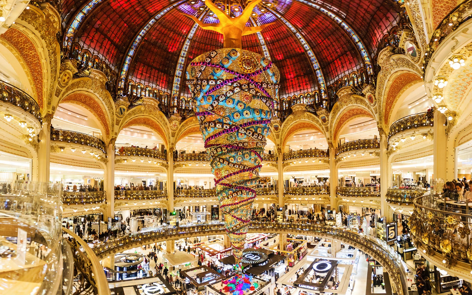 Trung tâm Galeries Laffayette 