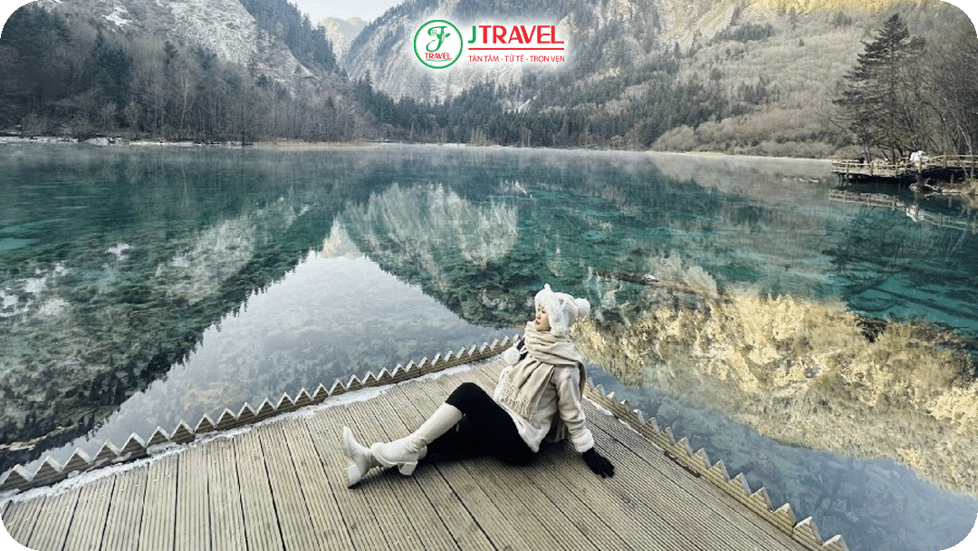 Mang đầy đủ đồ giữ ấm khi tham quan mùa đông