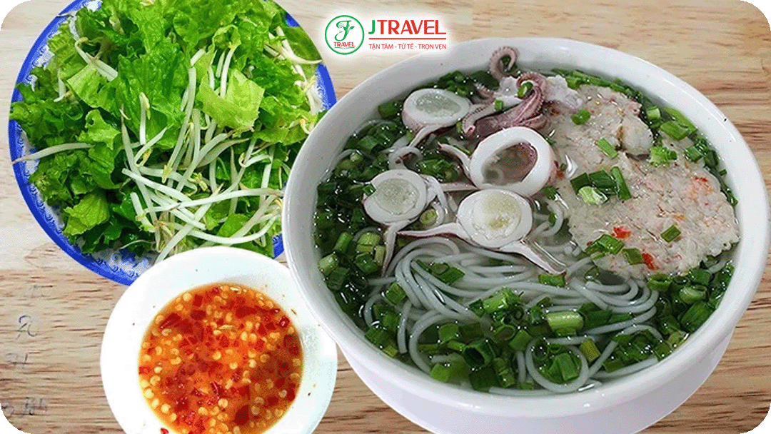 Bún quậy – món ăn tuyệt vời của đảo ngọc Phú Quốc