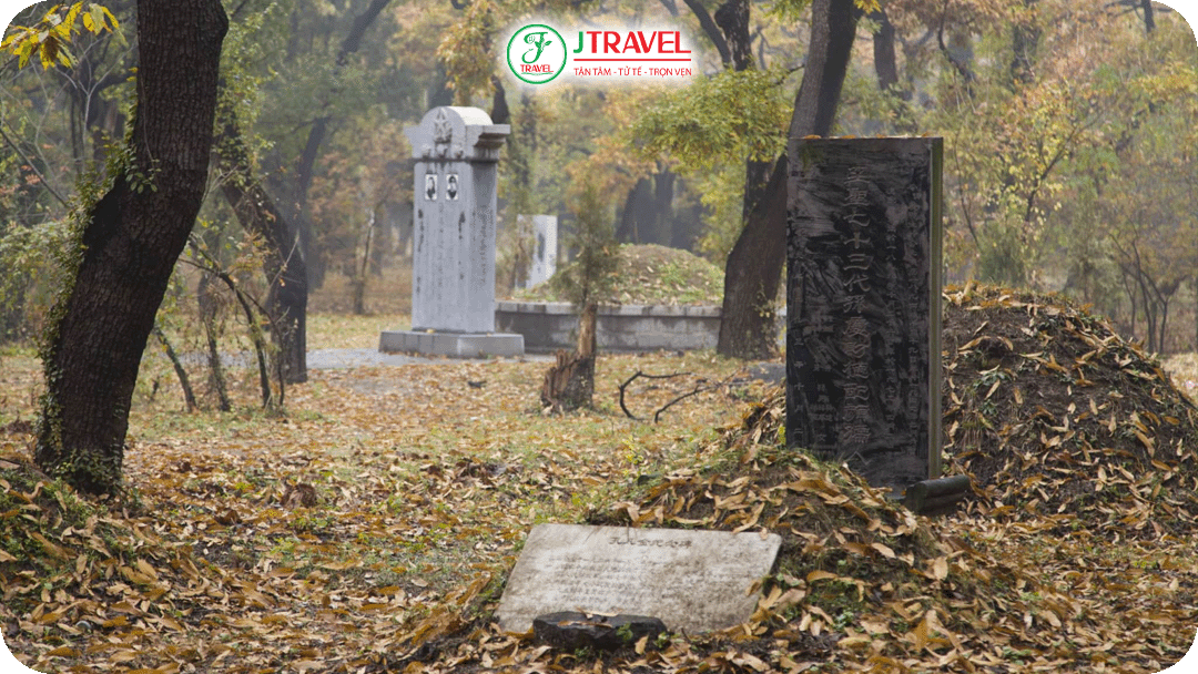 Viếng thăm khu mộ Khổng Tử tại Khúc Phụ