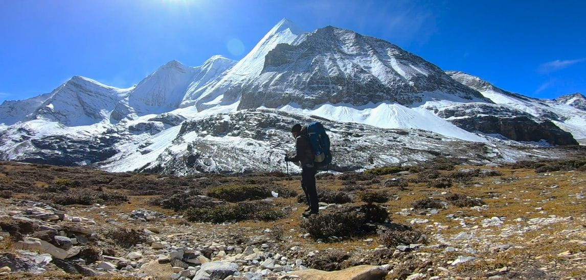 Du lịch Á Đinh - Cung đường trekking đến hồ Ngũ Sắc