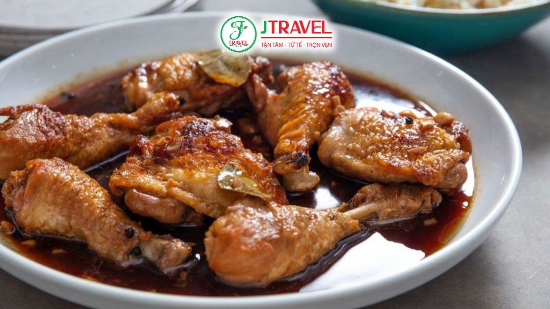 Đặc sản Philippines adobo đậm vị