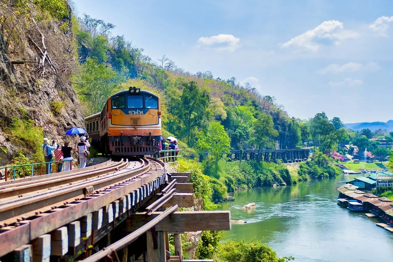 Đường sắt tử thần dài 415km