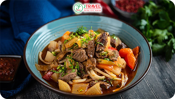 Lagman – Mì Kéo Tay Đậm Đà Hơi Thở Trung Á