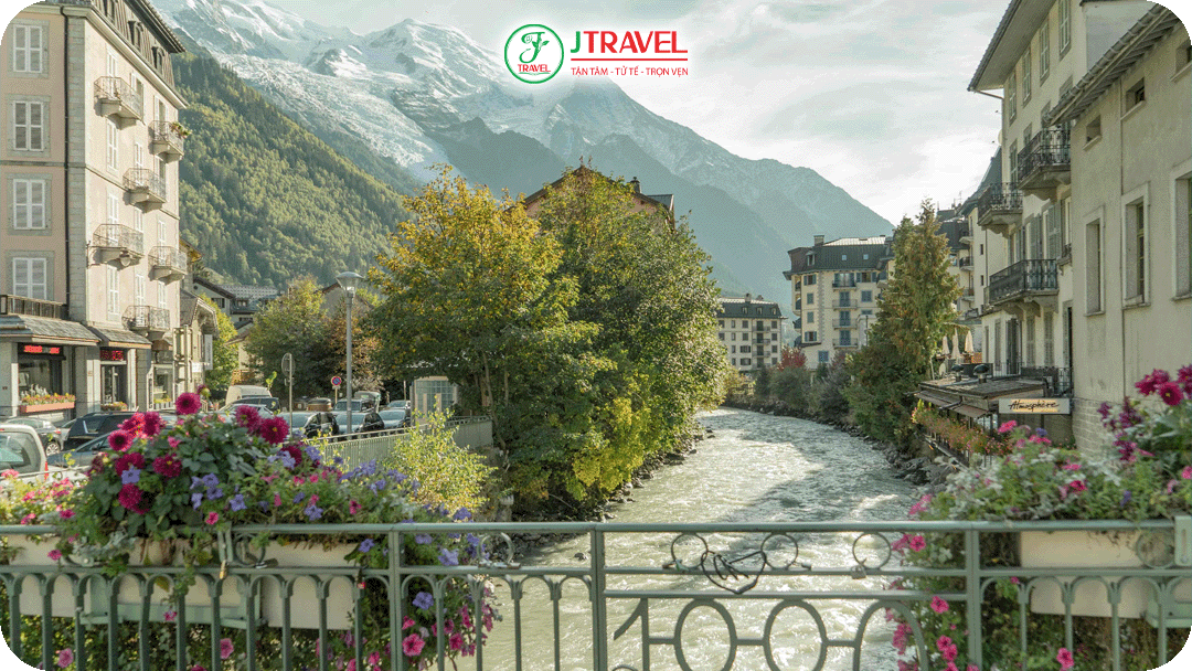 Chamonix – Nơi mùa đông chạm vào mùa thu