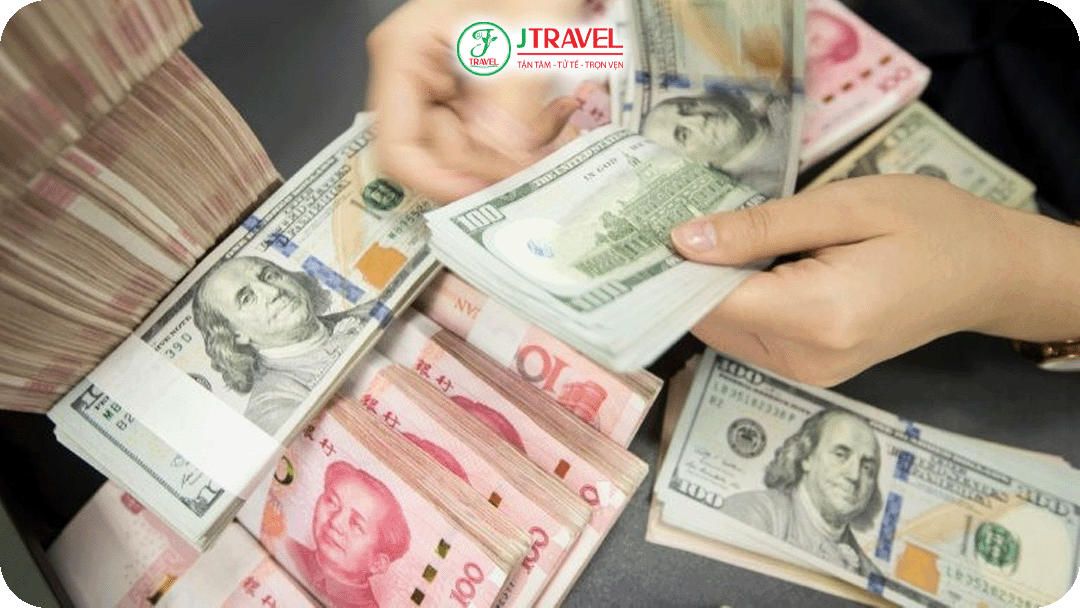 Du khách nên đổi trước tiền Nhân Dân Tệ để sử dụng khi du lịch Trung Quốc