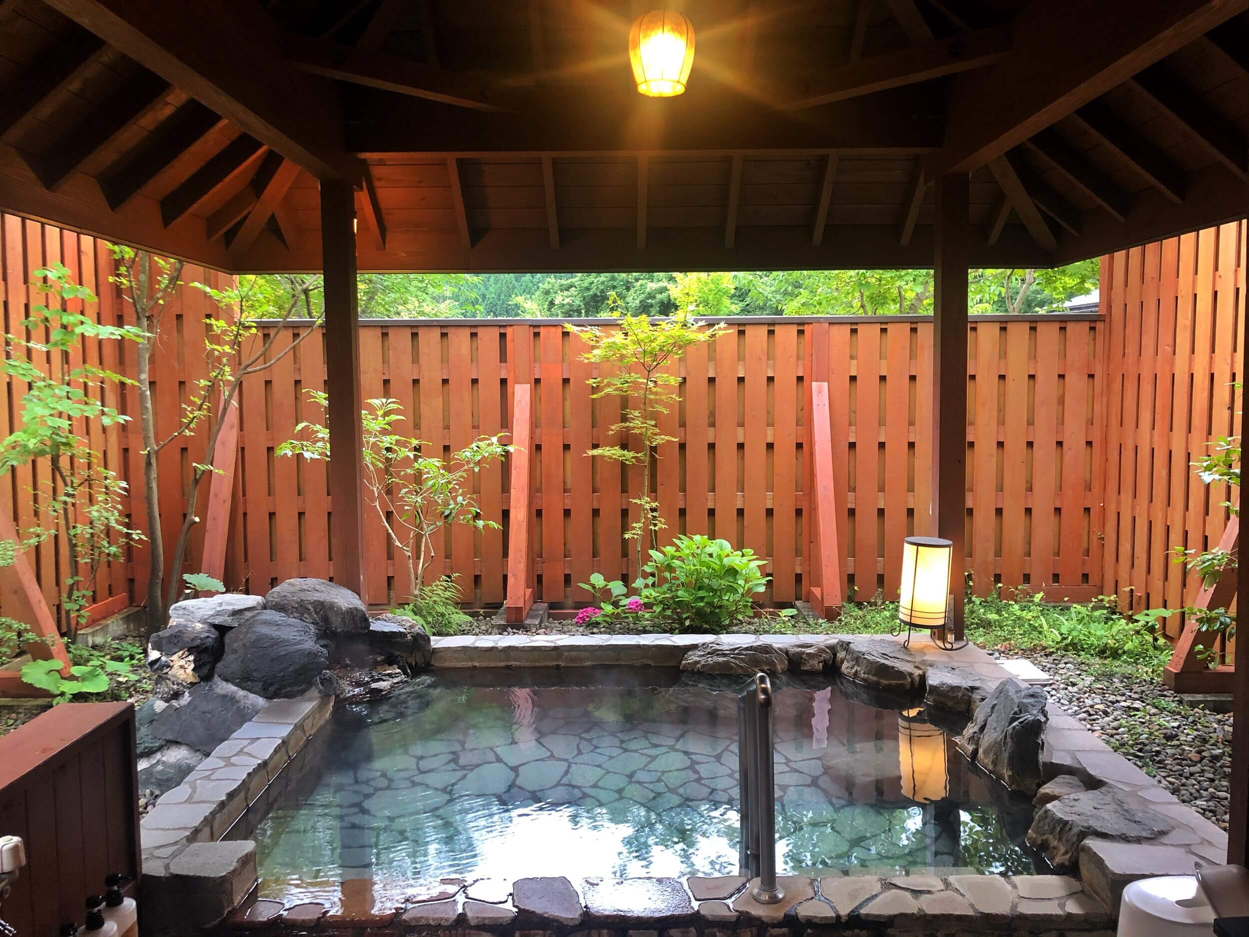 Trải nghiệm tắm Onsen - Nét văn hóa truyền thống của người dân Nhật Bản