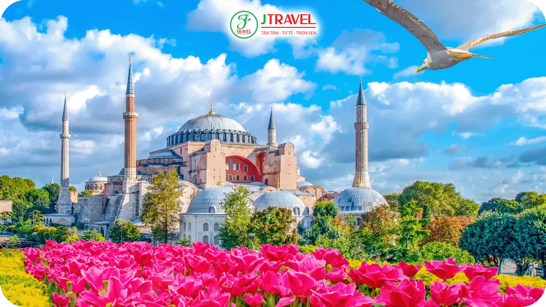 Thổ Nhĩ Kỳ được xem là thủ phủ thật sự của hoa Tulip