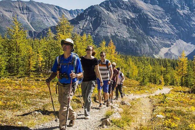 Mùa thu là thời điểm lý tưởng nhất cho chuyến trekking tại Đạo Thành Á Đinh
