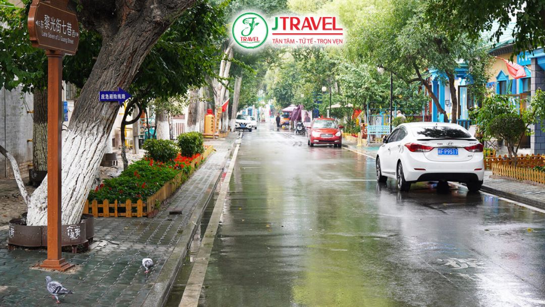 Những con đường rực rỡ như cổ tích