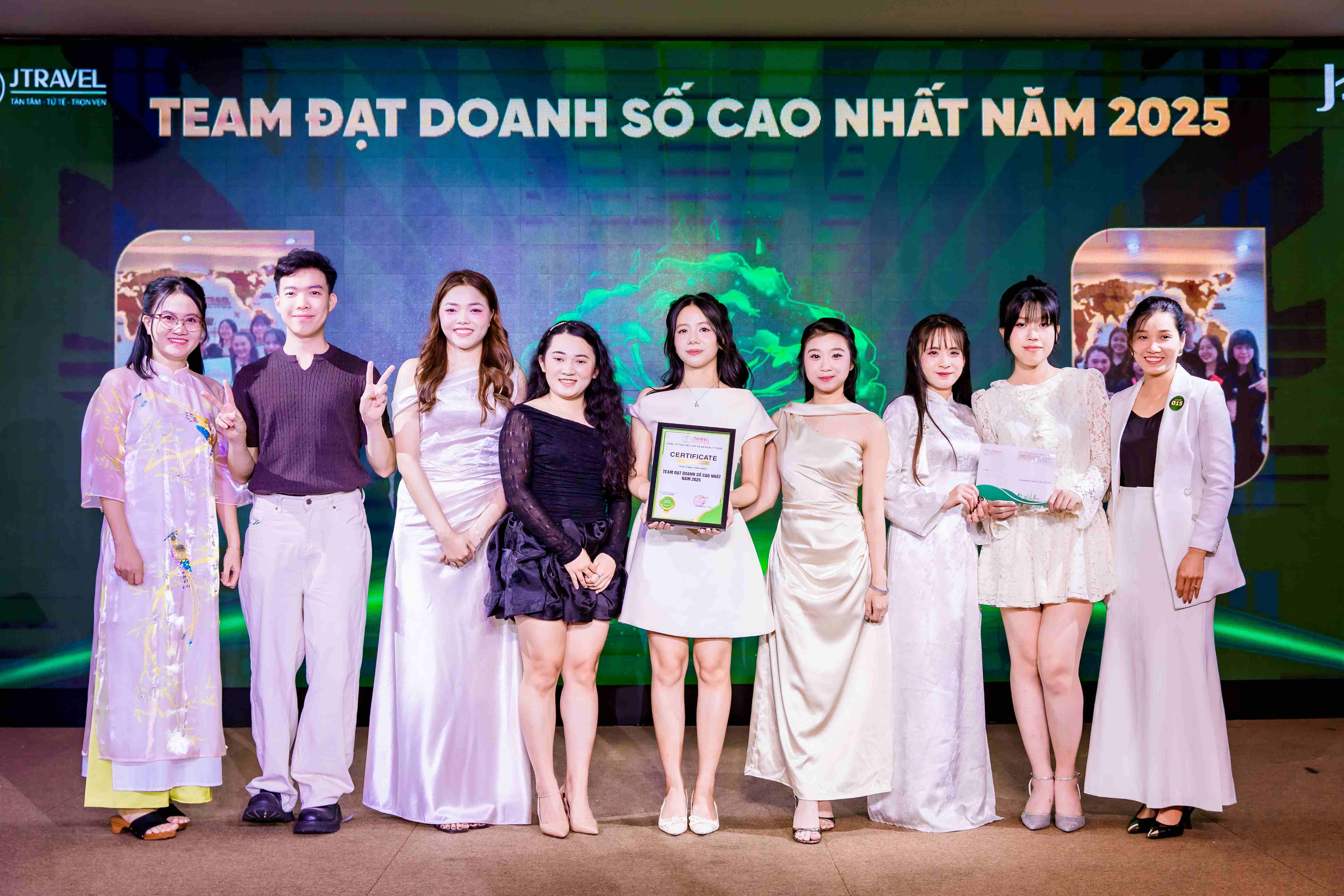 J Travel tuyển dụng 10 Nhân viên Kinh doanh Khách lẻ