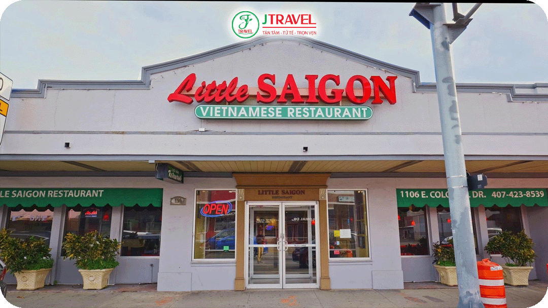 Bạn có thể tận hưởng được hương vị quê khi ghé đến Little Saigon Restaurant
