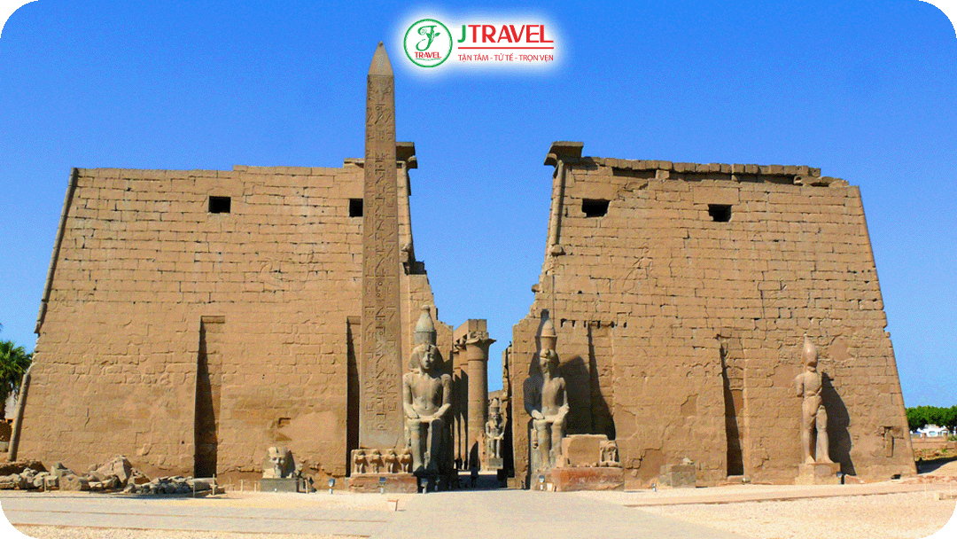 Đền Luxor – Trái tim tâm linh của thành phố Luxor cổ đại