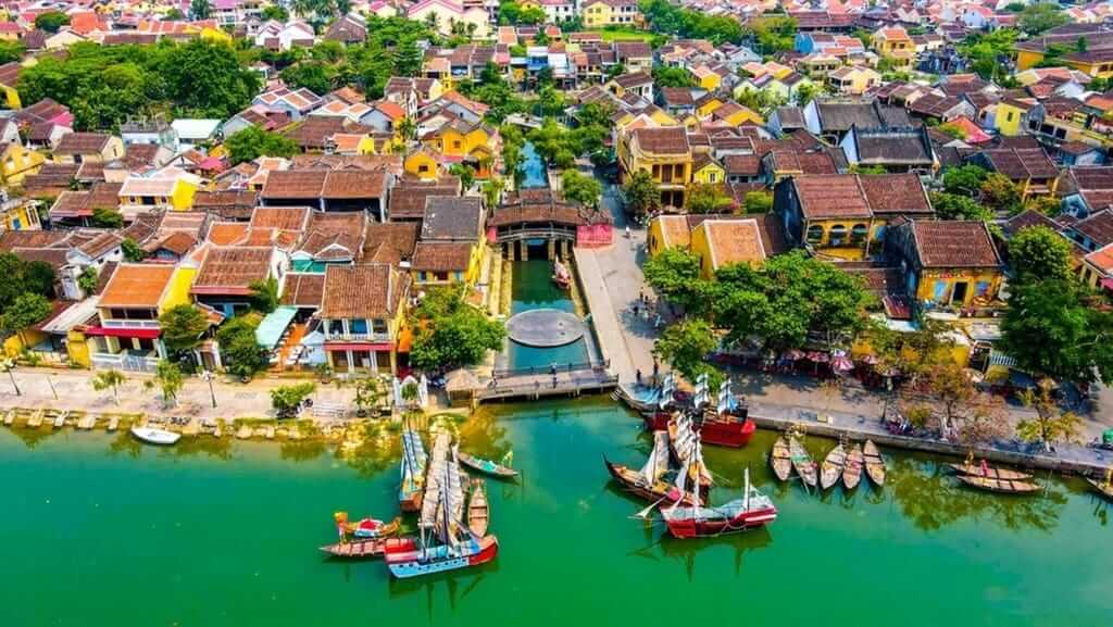 Tour Du Lịch Kết Hợp Hành Hương Công Giáo: Quảng Trị - Huế - Đà Nẵng 