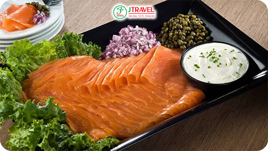 Cá hồi xông khói Scotland - Scottish smoked salmon