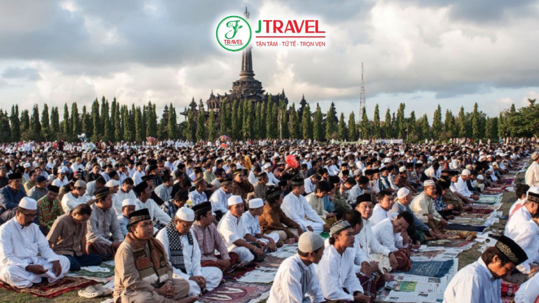 Ramadan tháng ăn chay linh thiêng