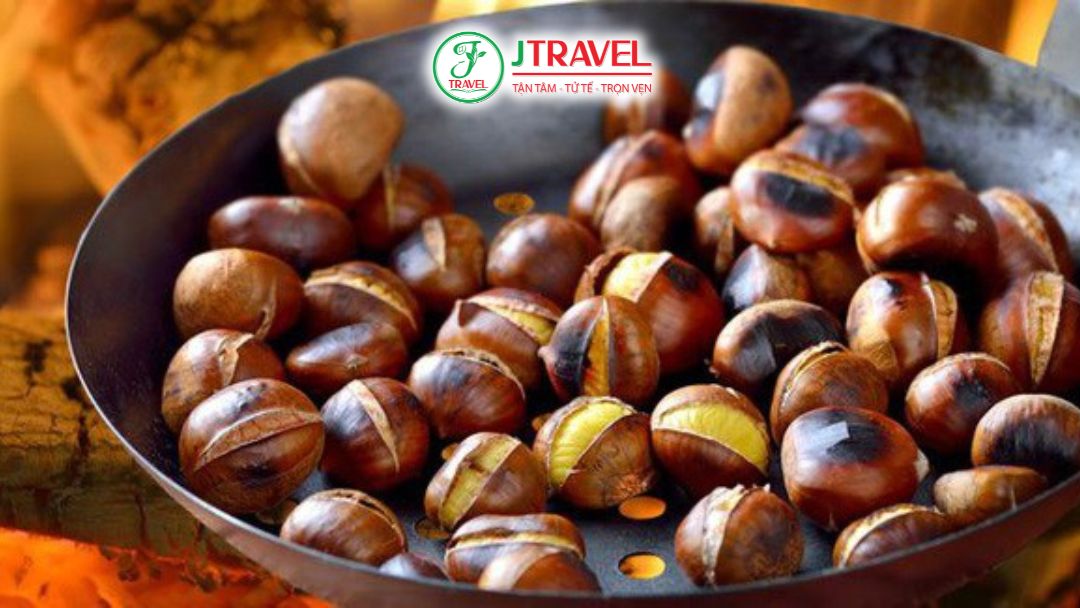 Hạt dẻ nướng món ăn vặt của Sapa