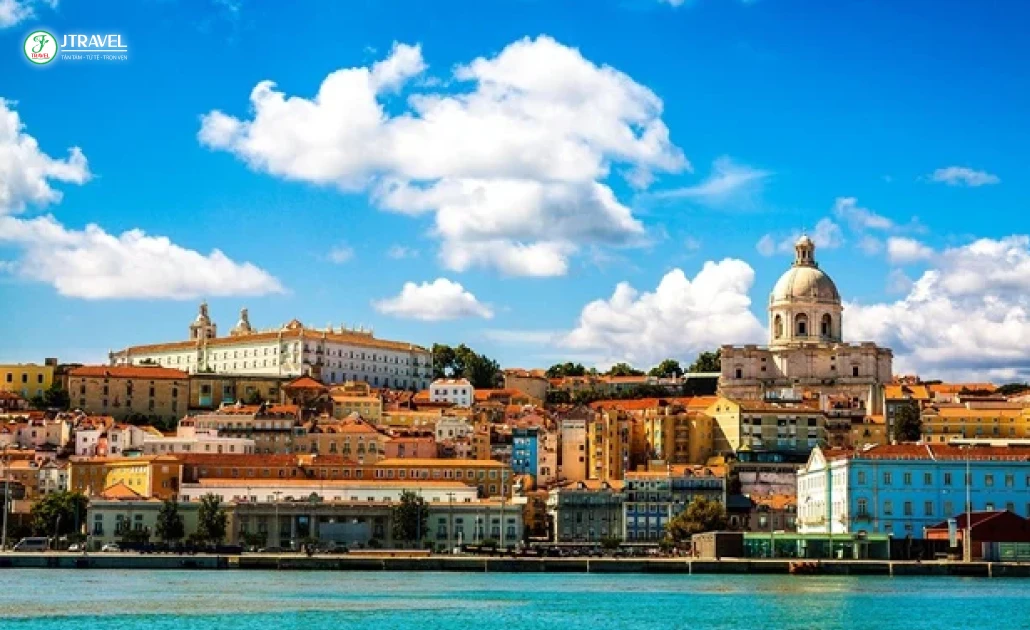Du lịch Lisbon ngày càng được yêu thích nhờ chi phí hợp lý và trải nghiệm đa dạng