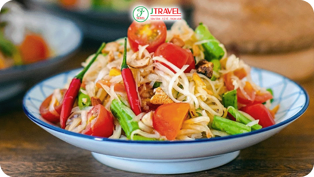Som Tum - Gỏi đu đủ Thái Lan