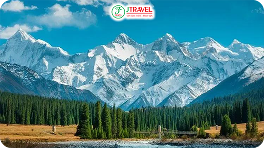 Sông băng nằm ở đầu nguồn sông Urumqi
