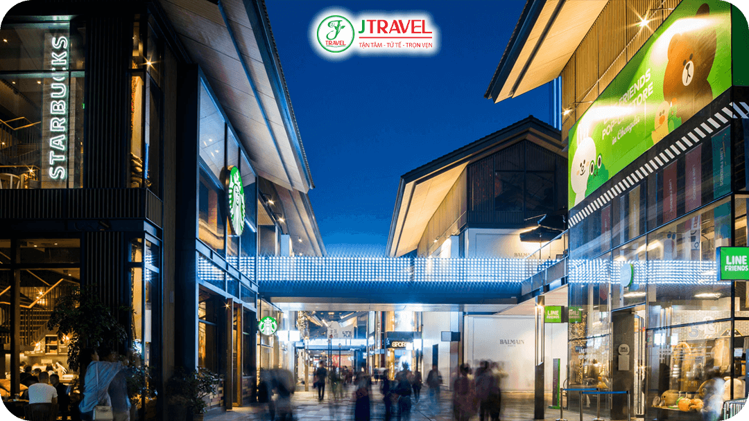 Cầu treo và sân trong phong cách Thiền