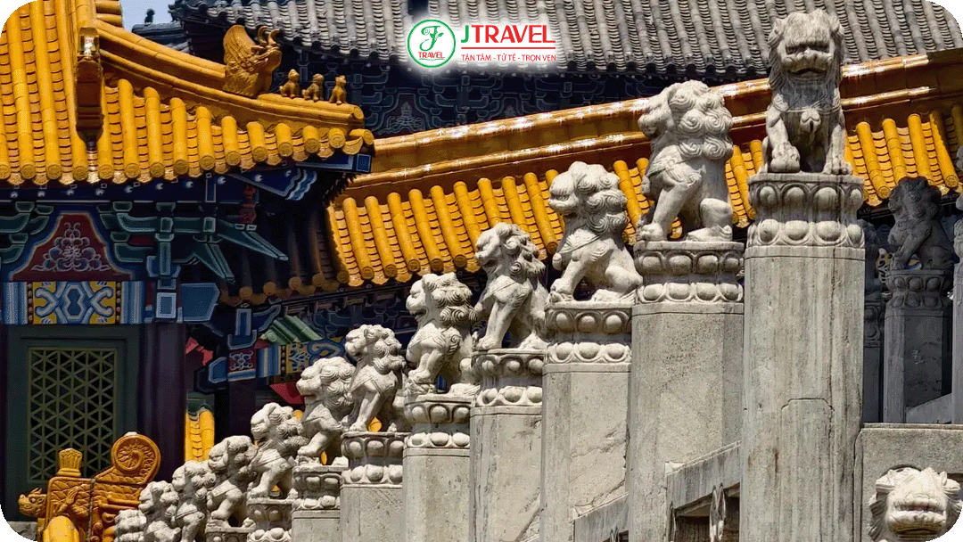 Kiến trúc độc đáo, tường thành kiên cố của Tam Quốc Thành