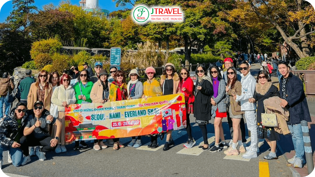 Đoàn khách J Travel du lịch Hàn Quốc mùa thu