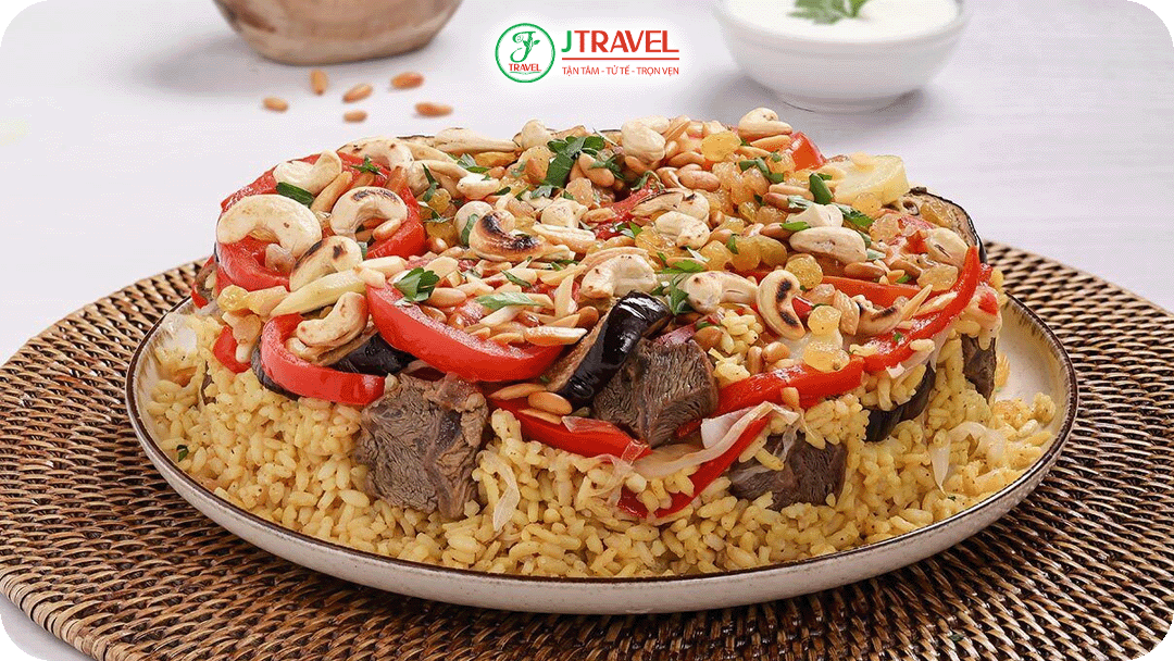 Maqluba – Món cơm “úp ngược” truyền thống