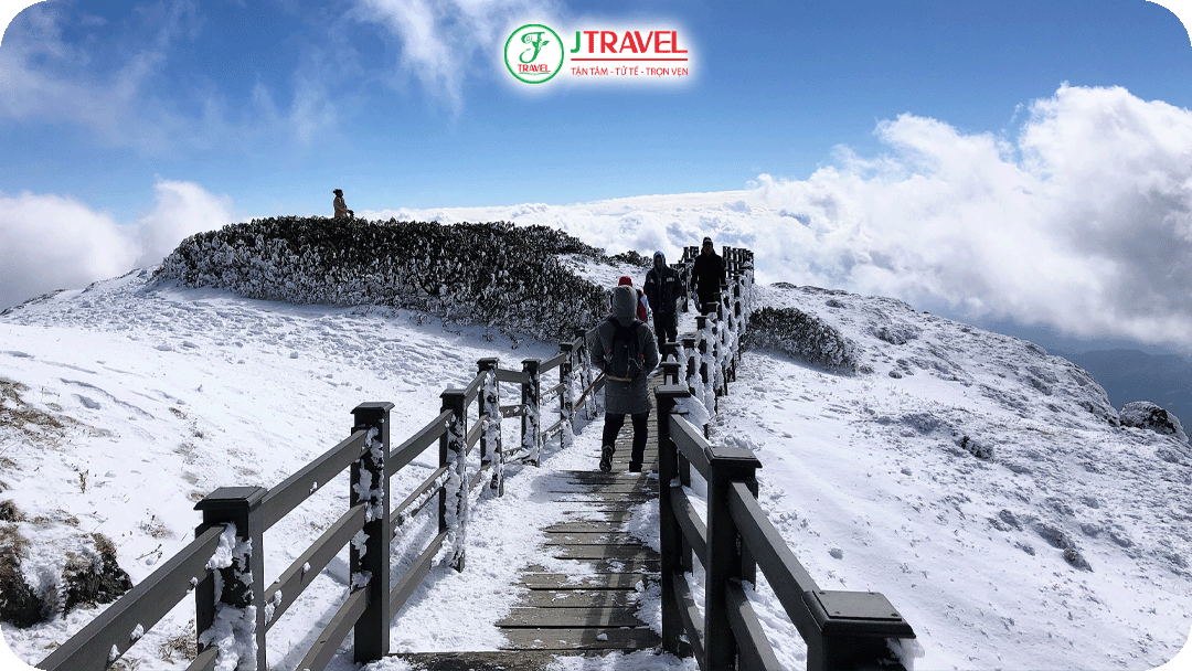 Chiêm ngưỡng Núi Tuyết Kiệu Tử – Thiên đường băng giá