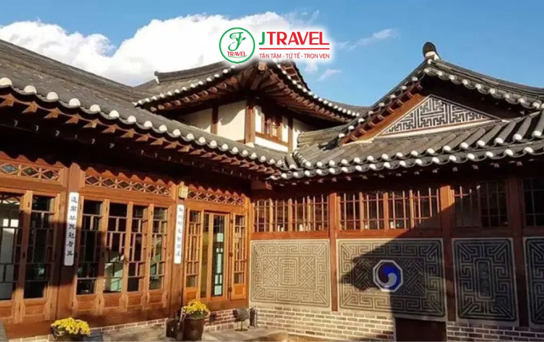 Nhà cổ ở Bukchon
