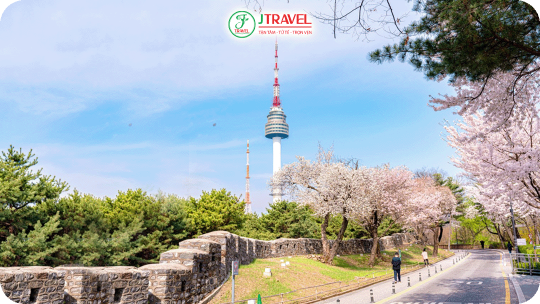 Mùa xuân ở Hàn Quốc không chỉ đẹp bởi cảnh sắc mà còn bởi cảm giác yên bình