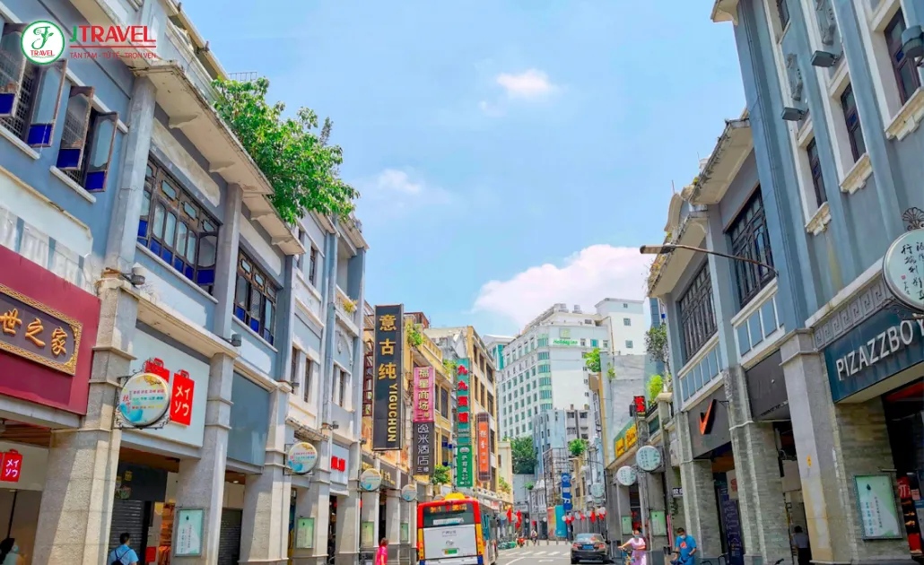 Phố Thương mại Shangxiajiu một trong những khu phố thương mại lâu đời 