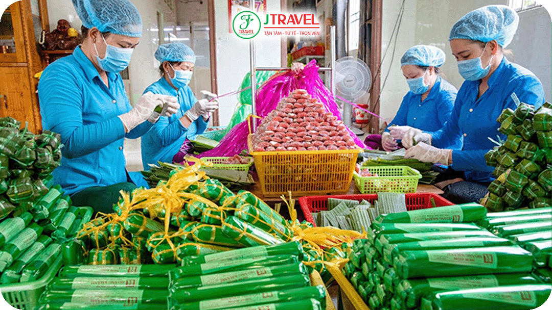 Nghề làm nem tại Lai Vung lâu năm và trở thành nguồn thu nhập chính