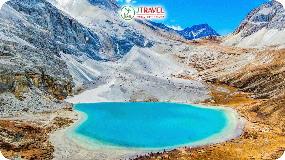 Hồ Sữa mùa thu - khi cảnh sắc thiên nhiên nơi đây trở nên rực rỡ và huyền ảo