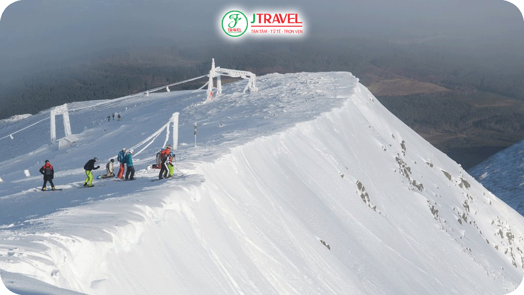 Khu Back Corries là nơi lý tưởng để thử thách bản thân trong điều kiện tuyết dày