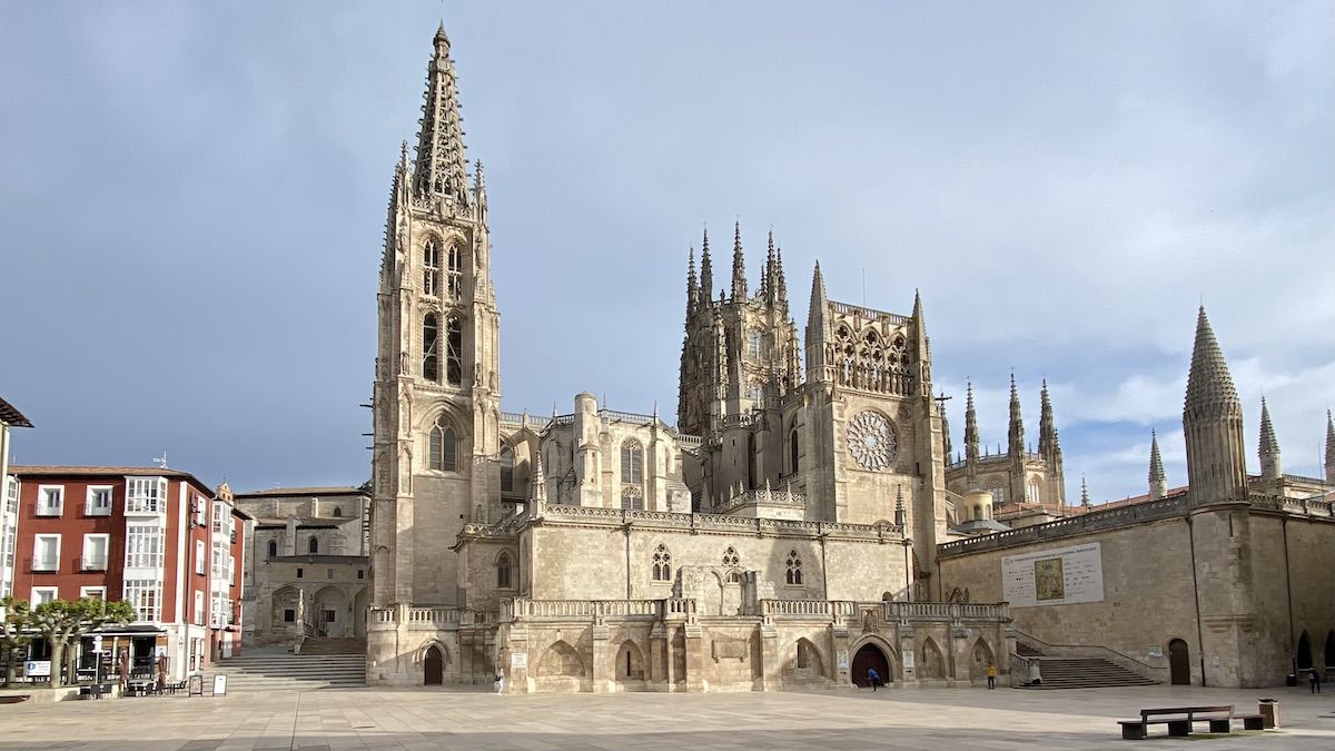 Nhà thờ Burgos (Catedral de Burgos) – Tây Ban Nha (ảnh internet)