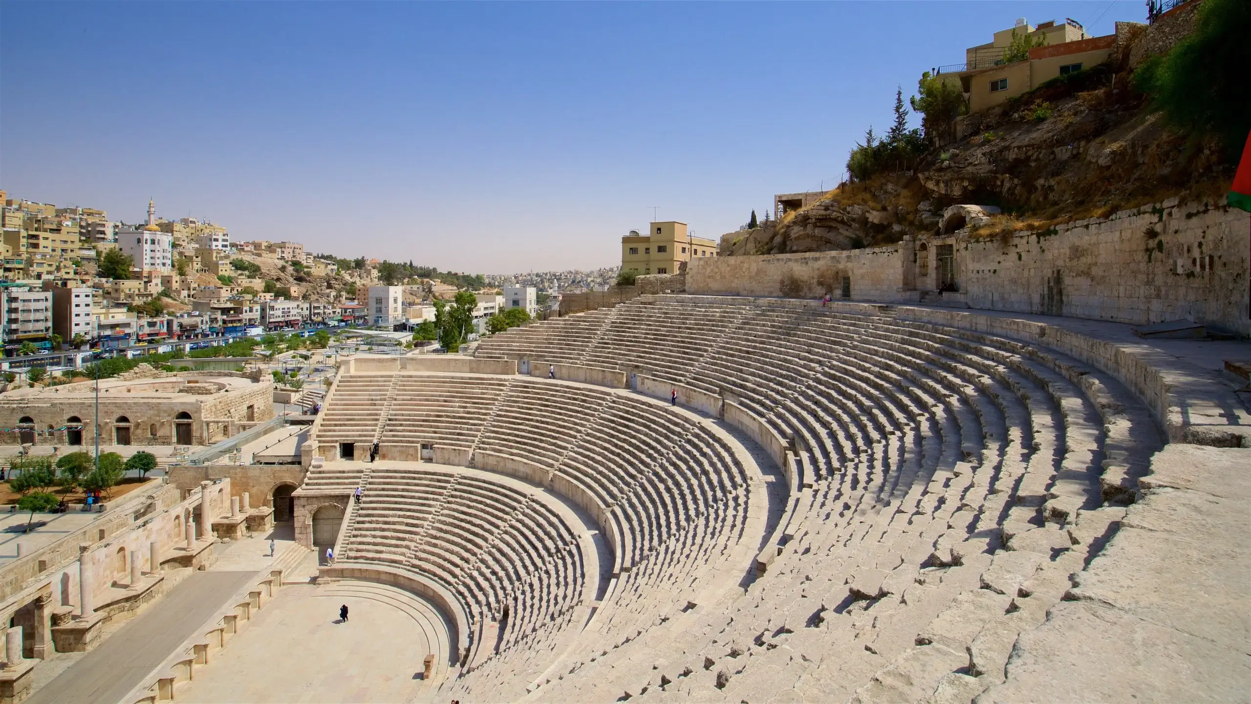 Nhà hát La Mã cổ đại (Roman Theater)