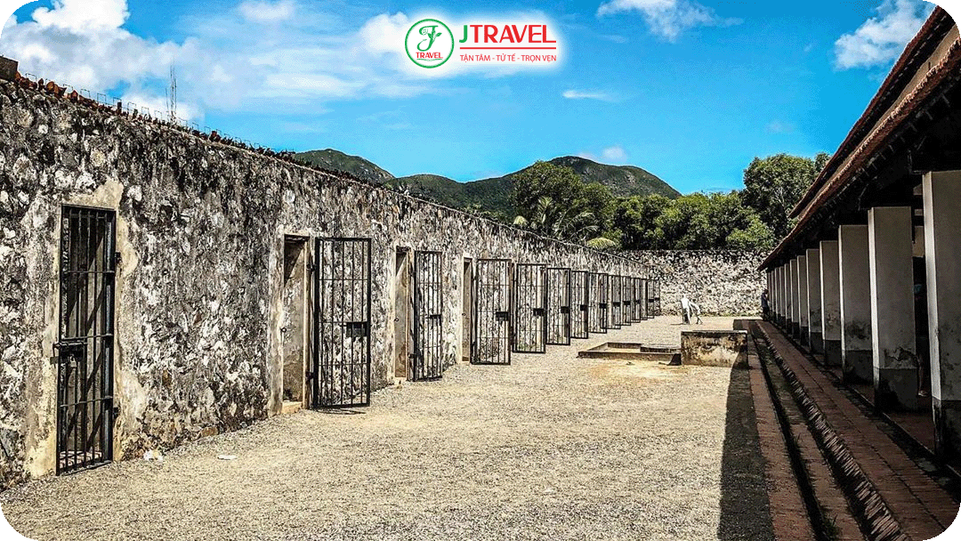 Nhà Tù Côn Đảo - Di Tích Lịch Sử Của Việt Nam Tại Côn Đảo