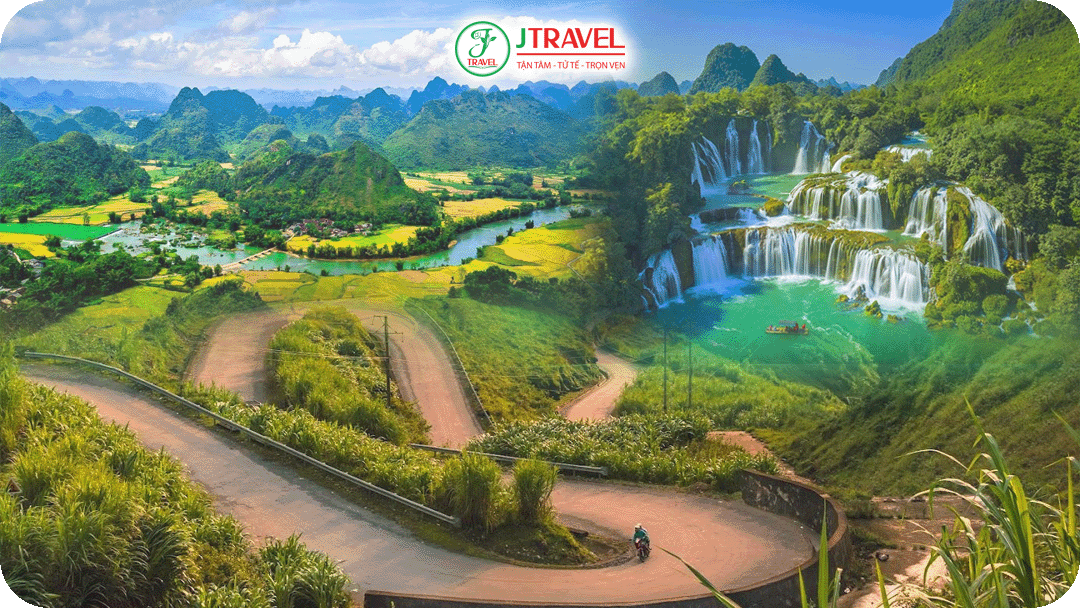 Đông Bắc gây ấn tượng với cao nguyên đá và những cung đường đèo