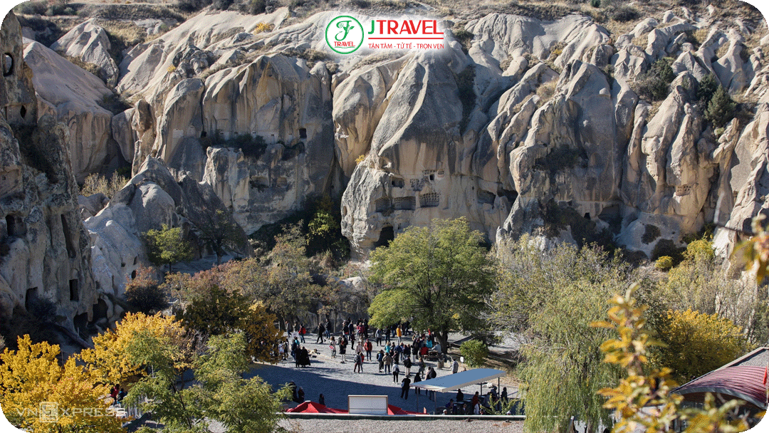 Vùng Cappadocia ở tỉnh Nevşehir được mệnh danh là "xứ sở thần tiên"