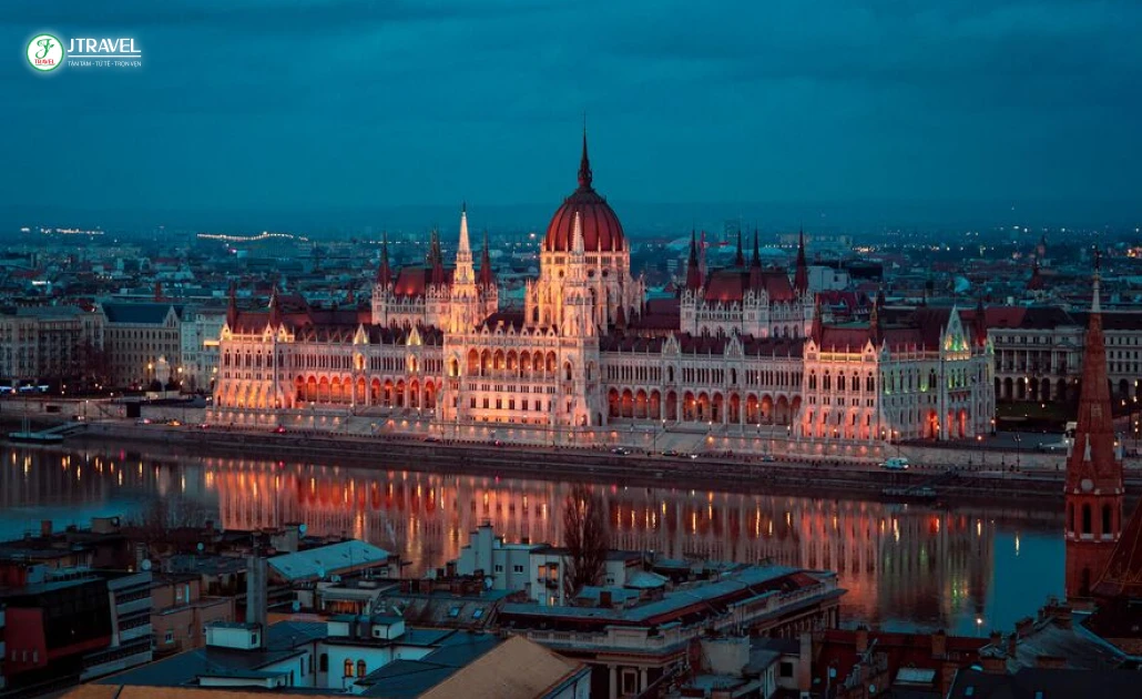 Budapest sự hòa quyện tuyệt đẹp giữa lịch sử và hiện đại