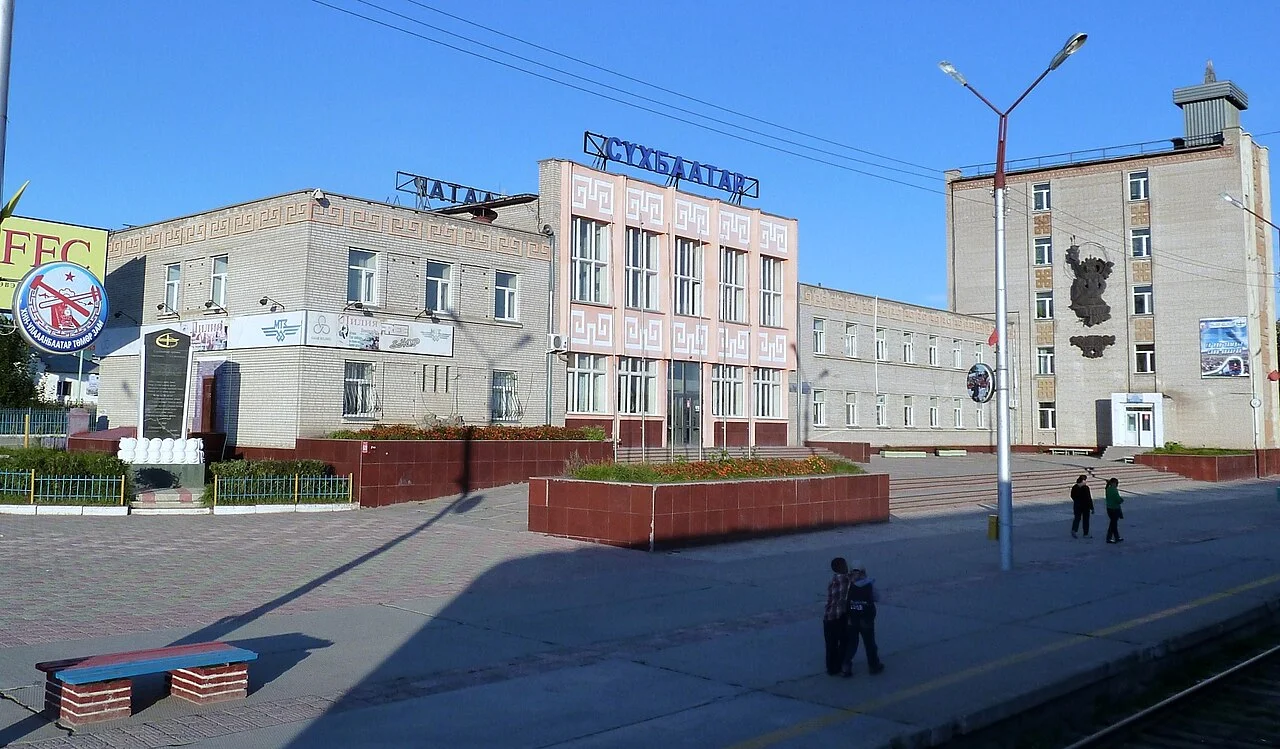 Ga Sükhbaatar, cửa khẩu đường sắt phía Mông Cổ trên tuyến Ulaanbaatar – Irkutsk