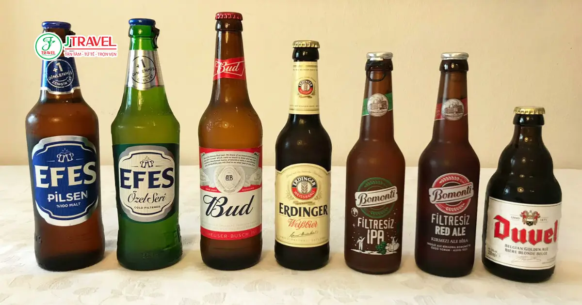 Có ba thương hiệu nội địa quen thuộc nhất với du khách: Efes, Tuborg và Bomonti.