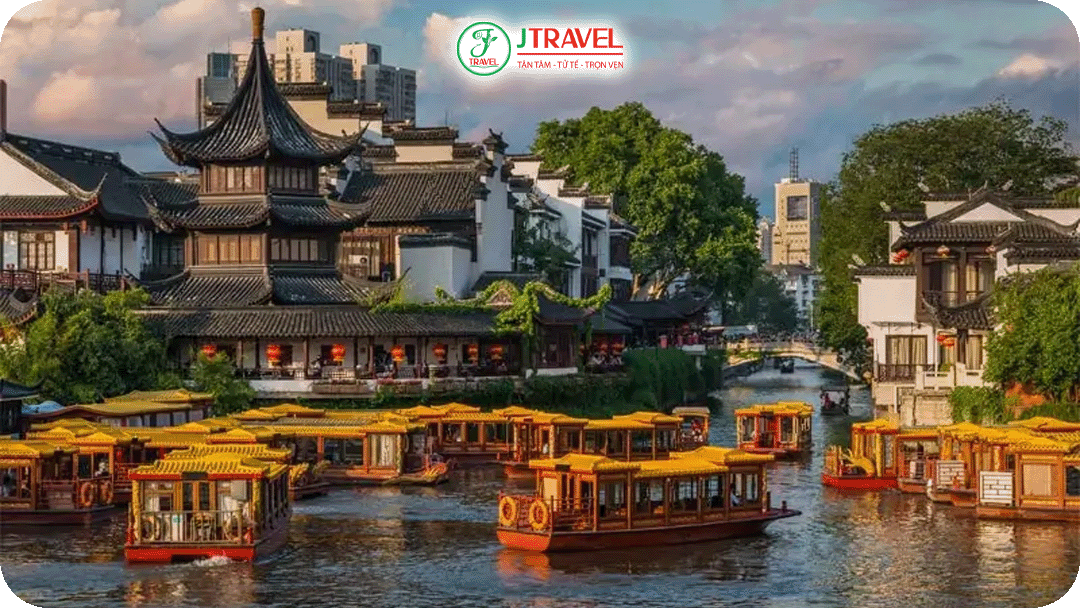 Nam Kinh, Tô Châu, Hàng Châu và Thượng Hải, mỗi điểm đến đều mang một nét riêng