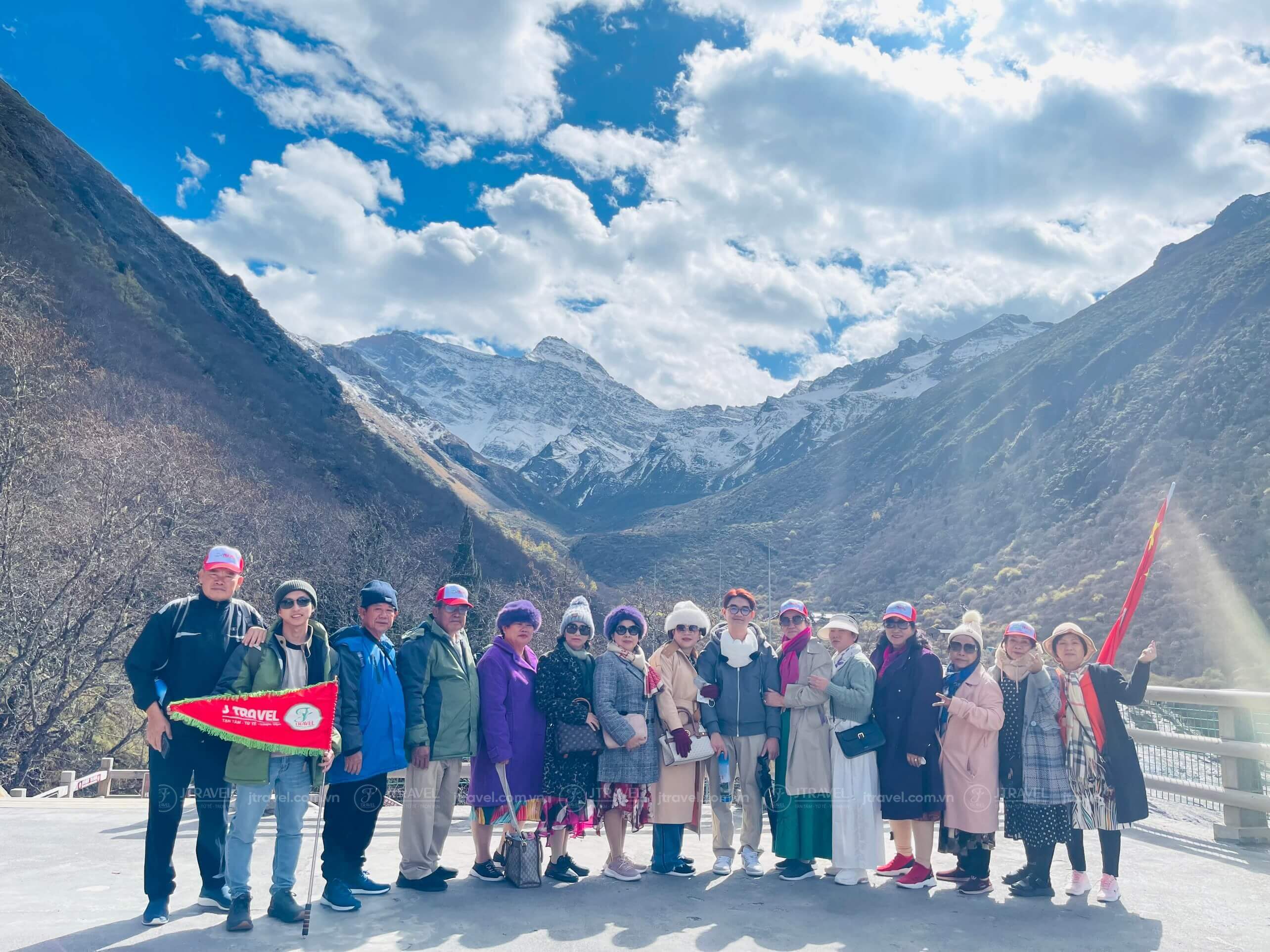 Tour Trung Quốc khởi hành từ Hà Nội tham quan Bắc Kinh, Thượng Hải, Hàng Châu