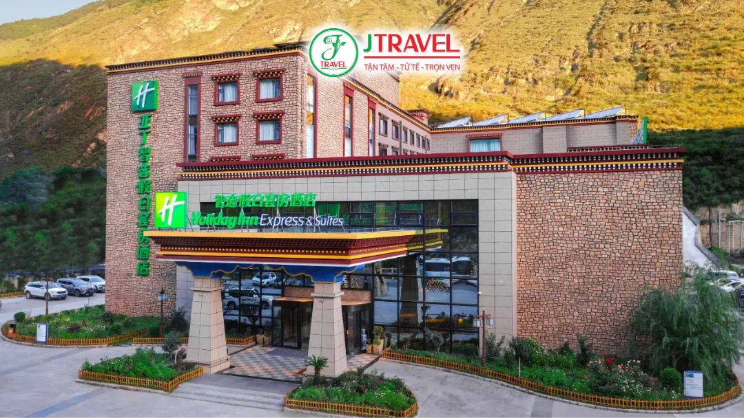 Holiday Inn Express Daocheng Yading
