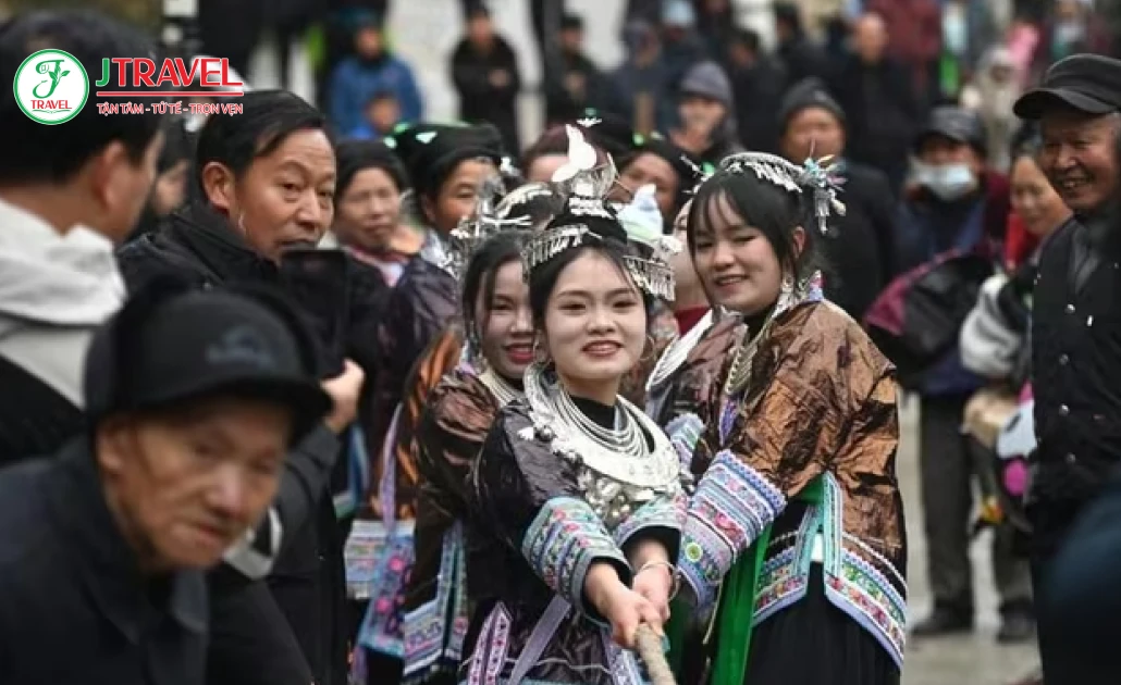 Người Miêu và lễ hội ở Quý Châu