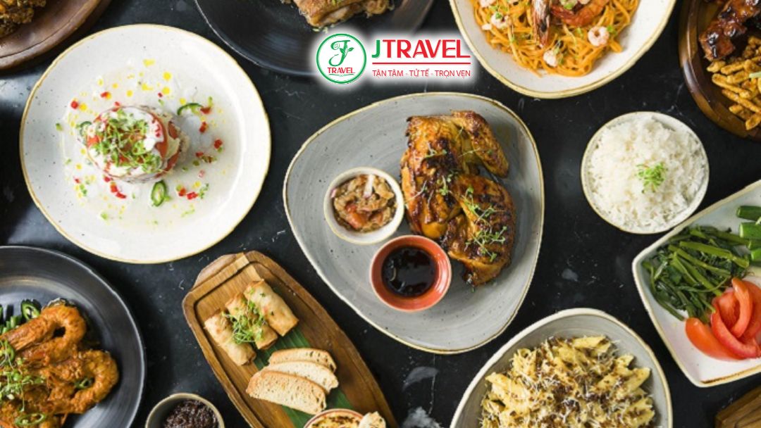 Bữa cơm truyền thống Philippines với các món thịt chiếm ưu thế